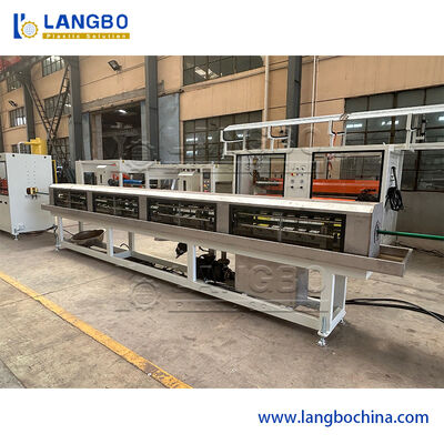 Ligne d'extrusion de tuyaux PPR avec sortie de 180 kg/h, co-extrusion à 3 couches et contrôle par API