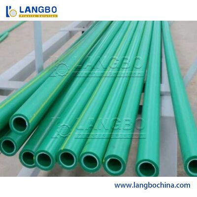 Machine de fabrication de tuyaux PPR de 16 à 400 mm, ligne de production de tuyaux à eau chaude et froide entièrement automatique