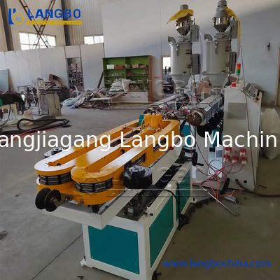 Ligne de production de tuyaux ondulés simple paroi en plastique Machine plastique