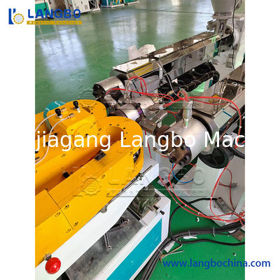 Ligne de production de tuyaux ondulés simple paroi en plastique Machine plastique