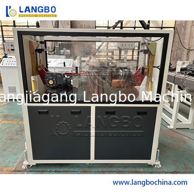 Ligne de production d'extrusion de bandes de prix en plastique Extrudeuse de profilés PVC Machine de fabrication de supports d'étiquettes de prix en PVC