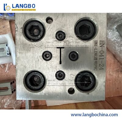 Extrudeuse de profilés en PVC de 55 kW pour une extrusion de profilés lisse et précise