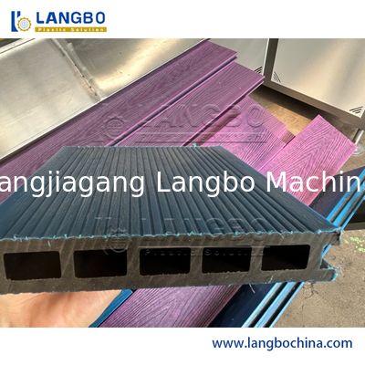 Ligne 100 d'extrusion de profil de la CE WPC - capacité de production 150KG/H élevée