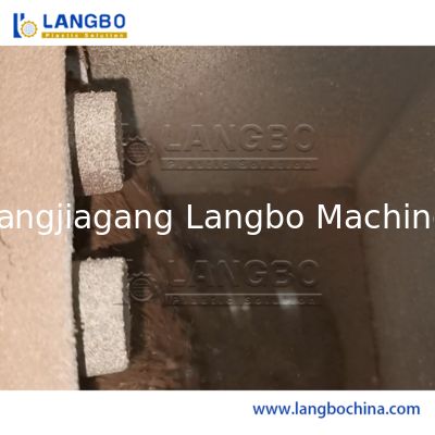 Chaîne de production spéciale de panneau de mur de WPC avec la boudineuse à vis jumelle conique