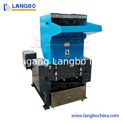 Déchets de PVC/PP/PE/pet film sac/feuille/profil/bouteille/baril fil de câble métallique industriel petite/mini machine de concassage de plastique