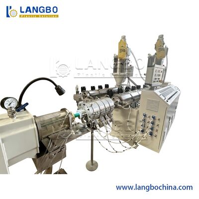 Production en plastique d'extrusion de tuyau de PPR avec le PLC de Mark Line 63mm à télécommande