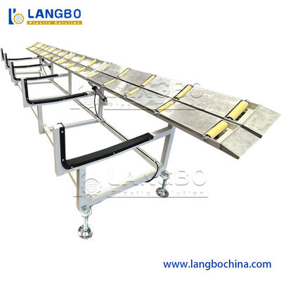 Extrudeuse de tuyaux en PVC CPVC 75 - 250 mm ligne de production de tuyaux en plastique