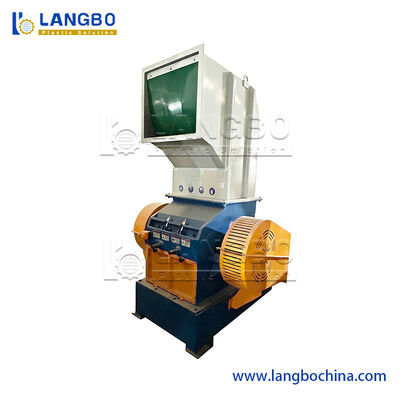 Machine de déchiquetage de concasseur de plastique Pet Concasseur de bouteille de plastique Machine de découpe de corde de plastique
