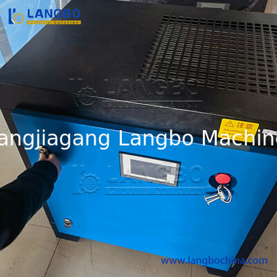 7Compresseur d'air à vis rotatif à injection d'huile à vitesse fixe de 5 kW 10 HP Cwd7