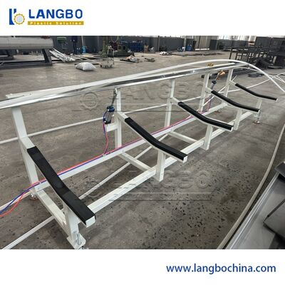 Ligne d'extrusion de tuyaux PPR co-extrudés à 3 couches avec une capacité de 350 kg/h et un contrôle PLC