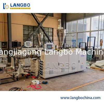 Machine d'extrusion pour la fabrication de tuyaux de drainage en PVC de bonne qualité, 20-200 mm