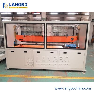 Machine de fabrication de tuyaux en PVC de 75 à 250 mm 55 kW/75 kW Moteur 600 à 800 kg/h Capacité