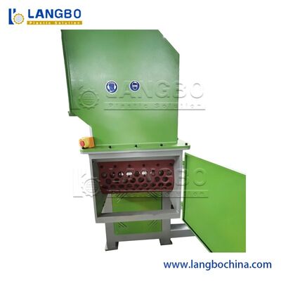 Machine de concassage de sacs en plastique/cruseuseuse de film de déchets/cruseuseuse de films en plastique/cruseuseuse de sacs tissés, machine à concassage à simple ou double arbre