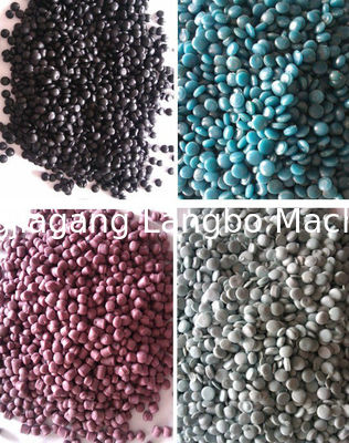 Machine de pelletisation de plastique à découpe à chaud