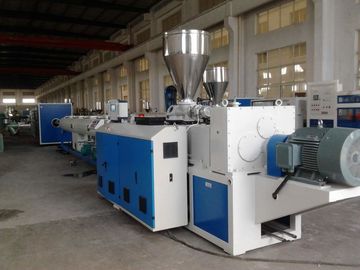 ligne d'extrusion de tuyau de 38CrMoALA UPVC diamètre fait sur commande pour l'approvisionnement en eau
