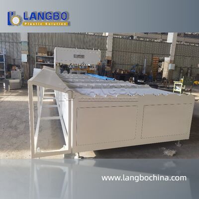 20-63 mm Deux fourneau de tuyaux en PVC extrusion Socketing Belling Machine