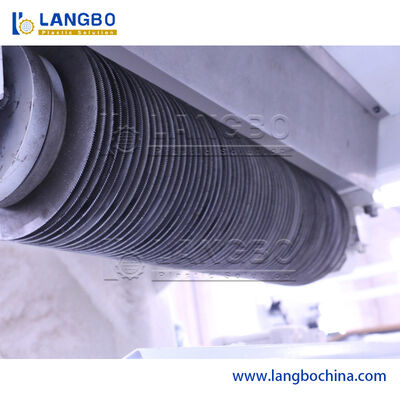 Machine de fente de tuyaux en PVC. Coupe de précision, diamètre de tuyau flexible, rentable.