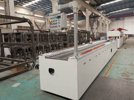 Ligne d'extrusion de panneau d'extrusion de panneau de mousse de PVC de certificat de la CE pour le produit de profil