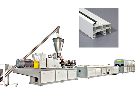 La ligne imperméable d'extrusion de Decking de Wpc a vu le coupeur extérieur