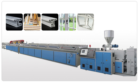 Machine de fabrication de panneaux à flûte WPC pour la décoration intérieure et extérieure