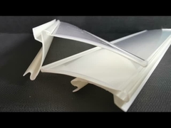 Vente à chaud ligne de production de profilés en PVC Sj50 Sj45 Machine à co-extrusion à vis unique