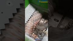 Broyeur mono-arbre pour un recyclage efficace du plastique #broyeurmonoarbre#broyagedeplastique