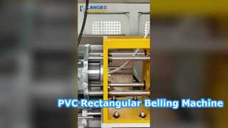 Production continue et contrôle des dimensions de la machine à clocher les tuyaux en PVC